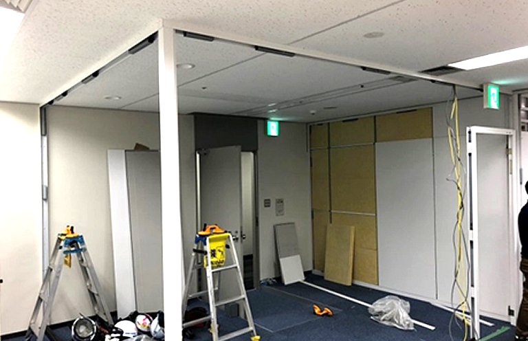 天井/壁面塗装、床工事、間仕切り工事
